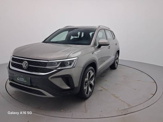 VOLKSWAGEN TAOS 1.4 250 TSI TOTAL FLEX HIGHLINE AUTOMÁTICO